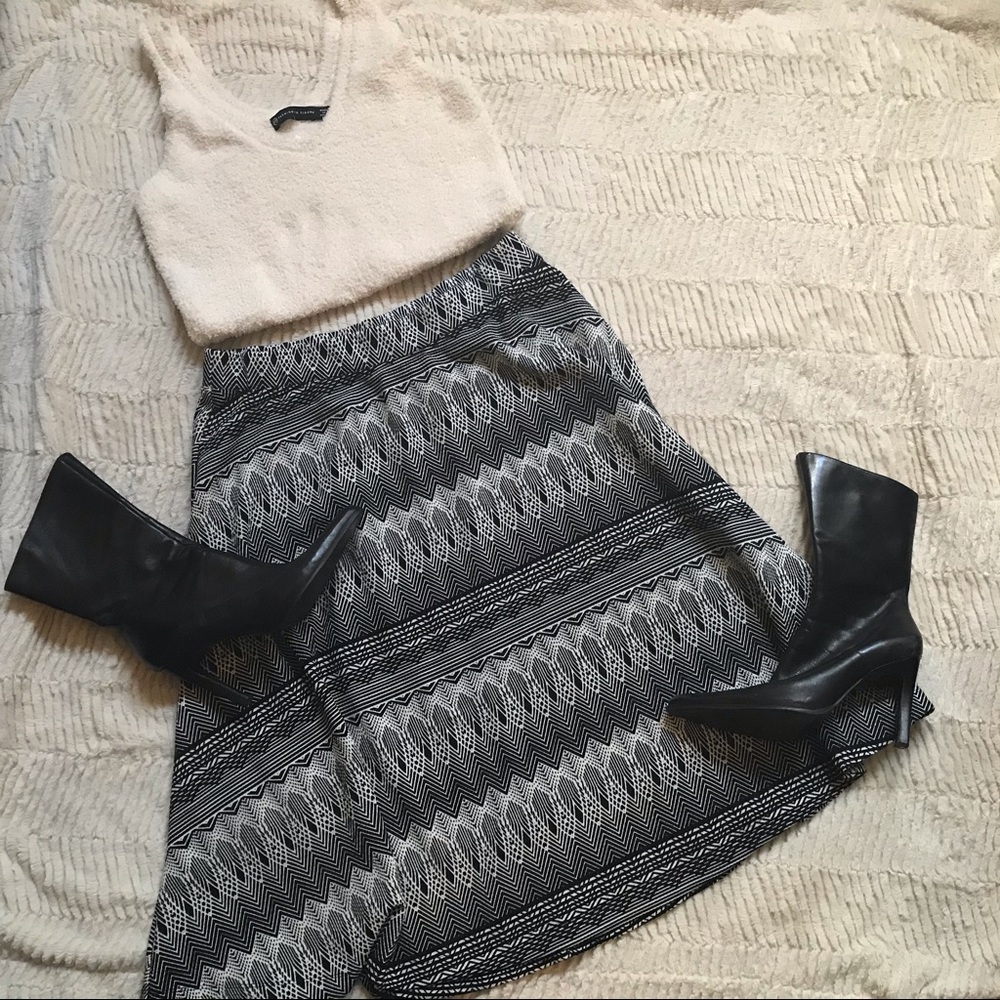 Cato Black and White Plus size skirt